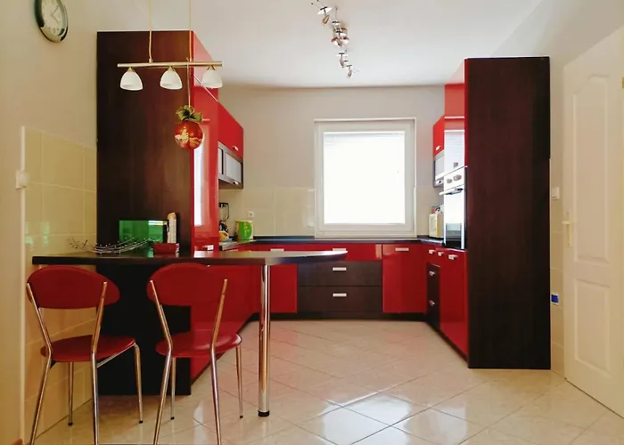 Willa Haus Mit Grossen Garten *